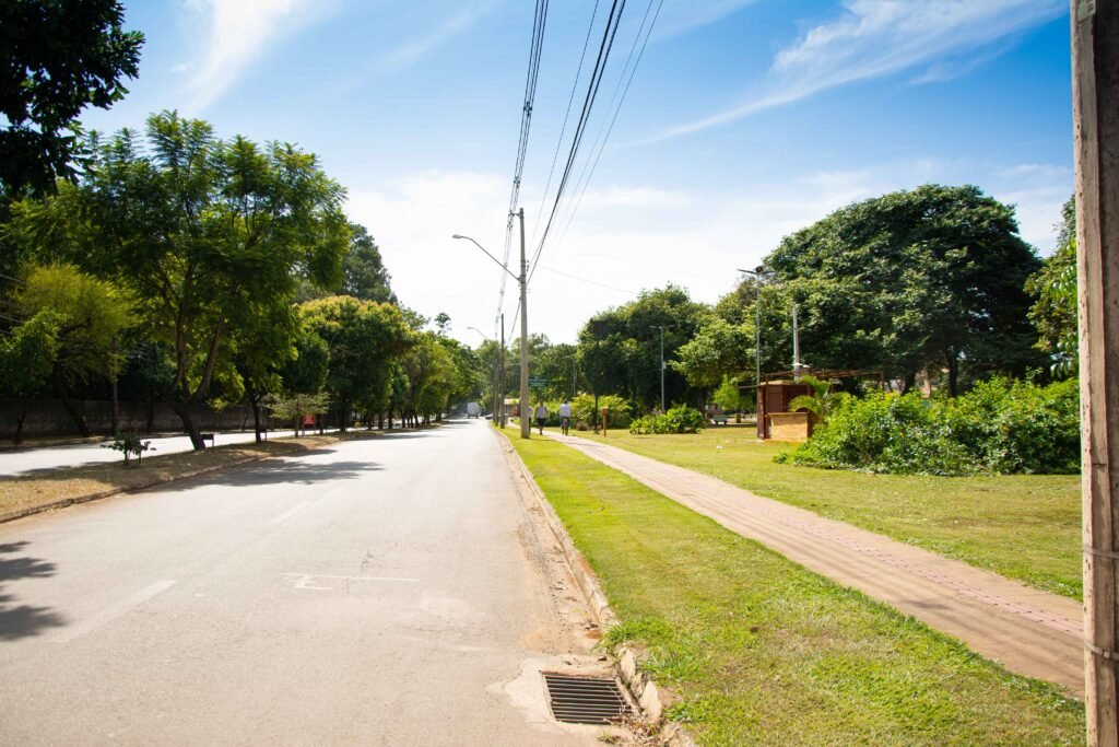 Av. Brasil - Praça
