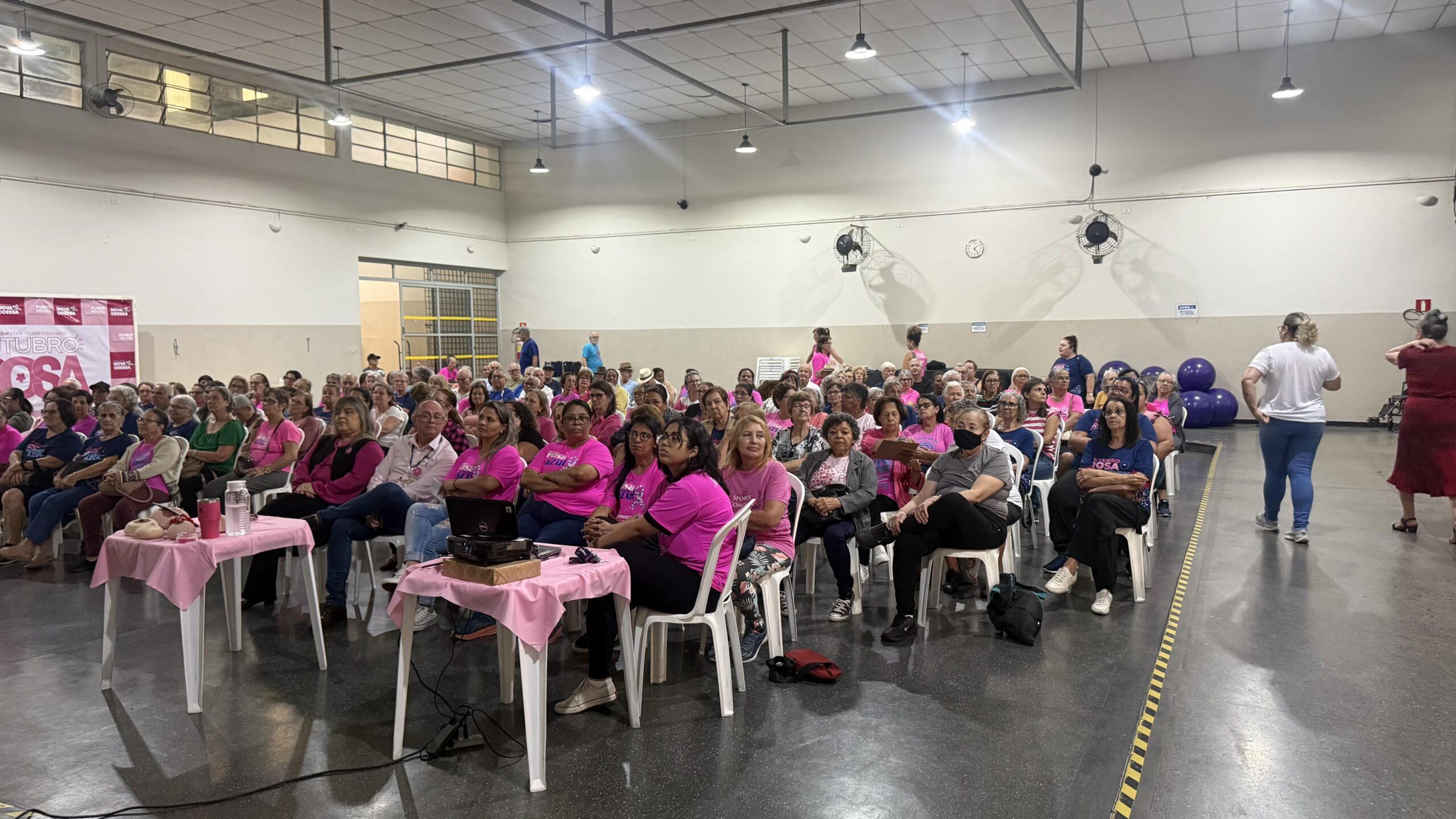 Nova Odessa dá início às ações do Outubro Rosa com palestra para a melhor idade no Fundo Social