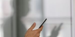uso_de_smartphone_e_celular050720211238.jpg