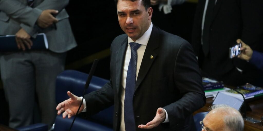 fcpzzb_abr_161020194307.jpg