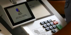 lacracao-urnas-eletronicas_mcamgo_abr_210920221818-12.jpg