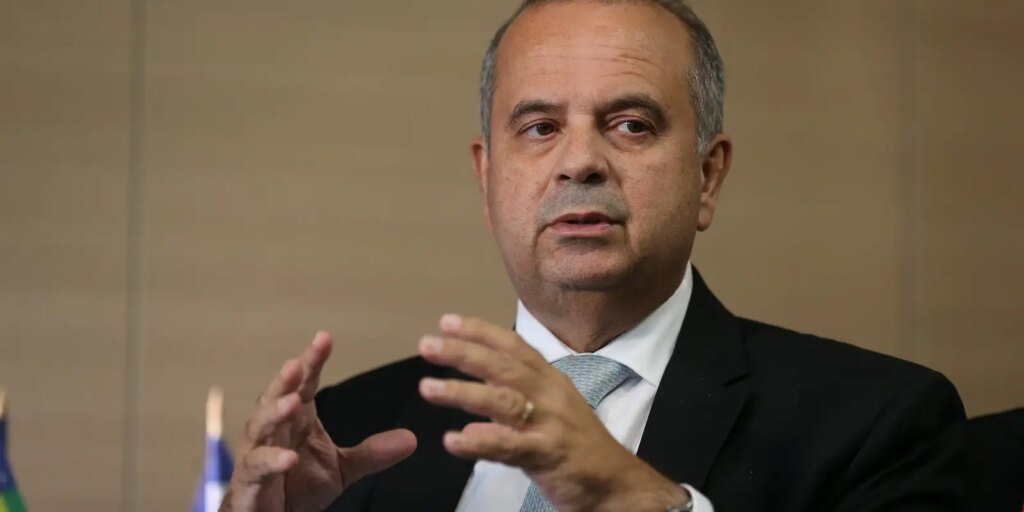 rogerio_marinho_ministro_do_desenvolvimento_regional_jfcrz_abr_2012215424.jpg